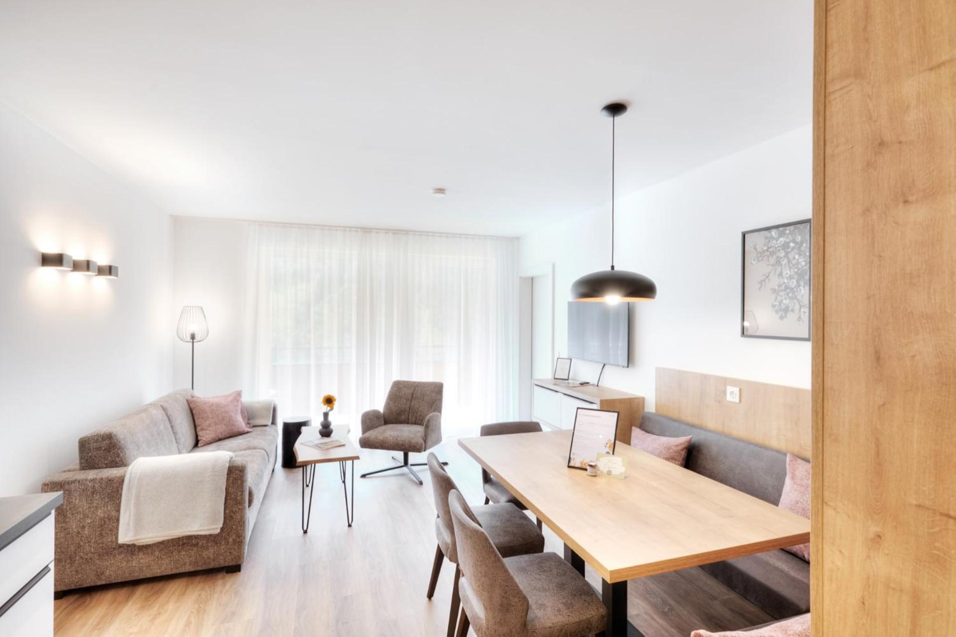 Alpenstolz Damuels Haus 2 - Stilvoll Urlauben In Den Bergen Appartement Buitenkant foto